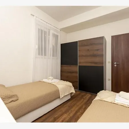 Lägenhet Filip Jesenice (Split-Dalmatia)